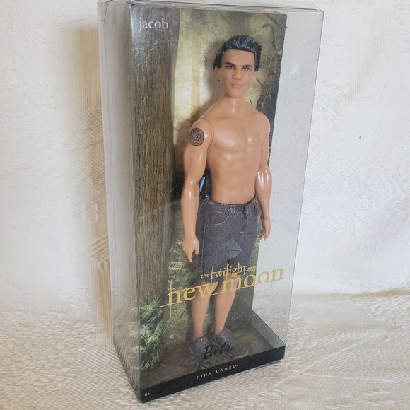 Barbie Pink Label Twilight New Moon Jacob OPEN BOX - Picture 1 of 17